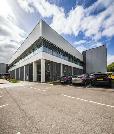 100 white rose  business centre 2018_05_10 by mc