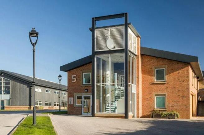 Carrwood Park  5.JPG