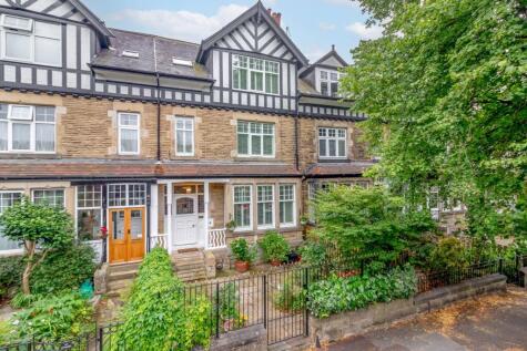 Dragon Parade, Harrogate