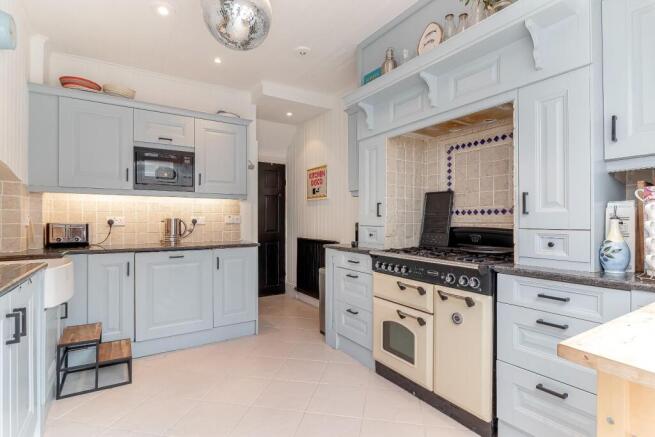 Kitchen - B.jpg