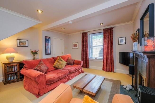 Lounge alternative view