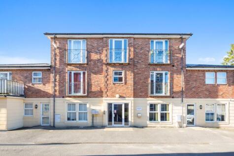 Flat , St. Pauls House, Station Road, Wincanton