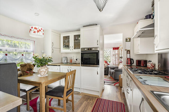 Kitchen/Dining