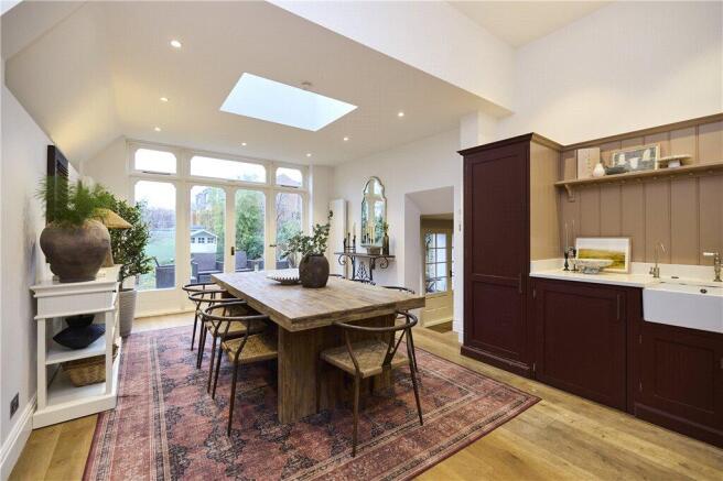 Kitchen/Dining