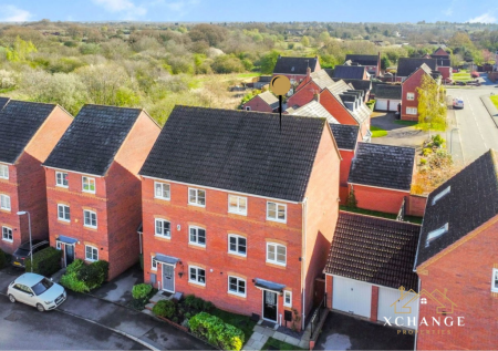 Passionflower Close, Bedworth, CV12