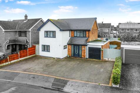 Henley Close, Nuneaton, CV11