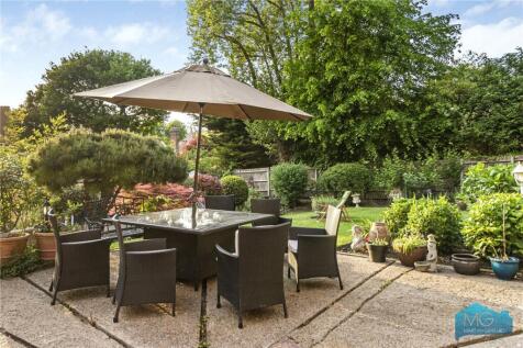 Maresfield Gardens, London, NW3