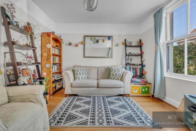 Leslie Grove 10 MV-2.jpg