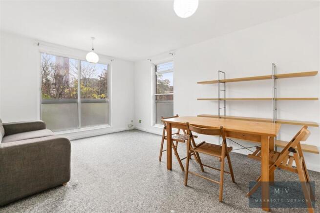 Lloyd House 14 MV-5.jpg