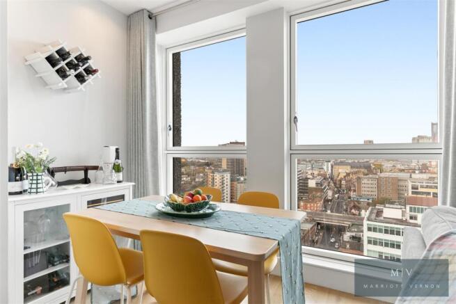 F 198 Leon House MV-8.jpg