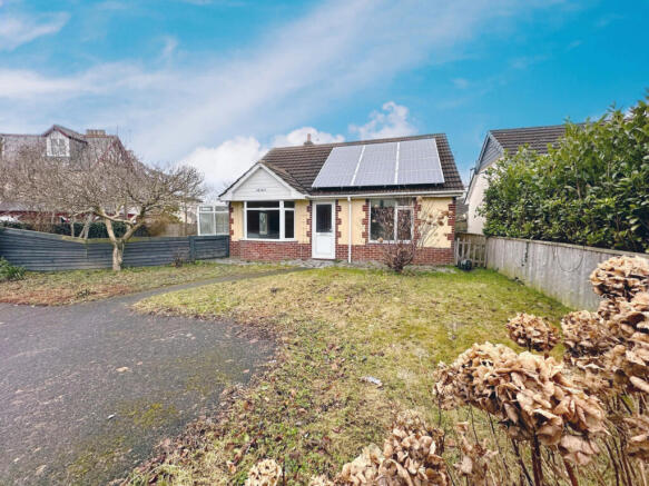 Detached 3 Bedroom Bungalow