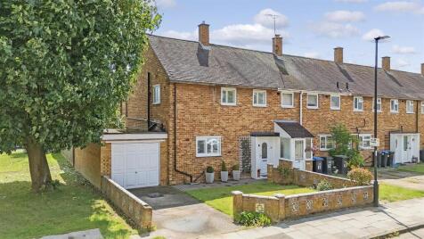 Pentrich Avenue, Enfield