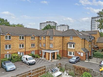 Lewington Court, Hertford Road, Enfield