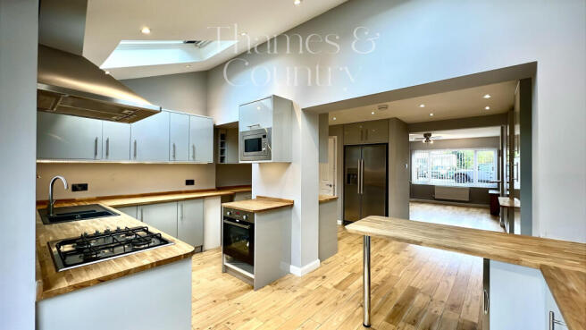 Kitchen diner