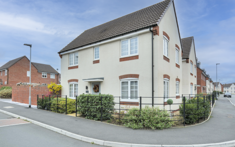 Tedder Gardens, Bowerhill, Melksham