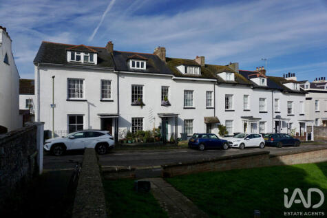 Clarence Road, Exmouth, EX8
