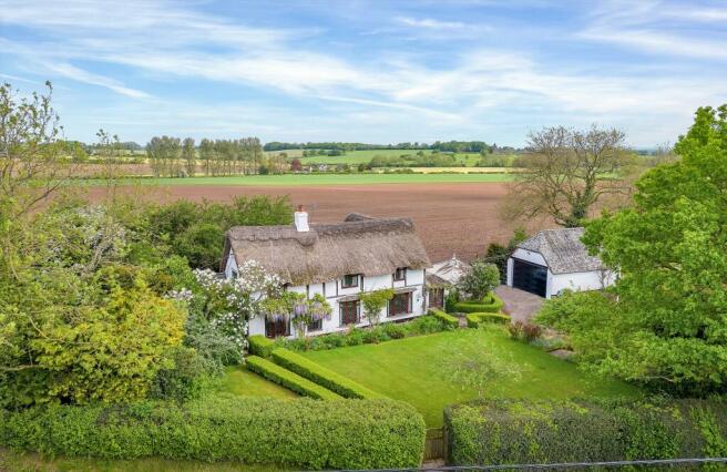 Bumble Cottage