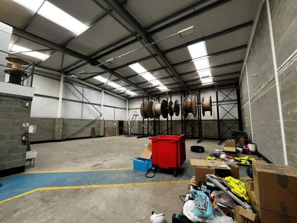 Photo 12