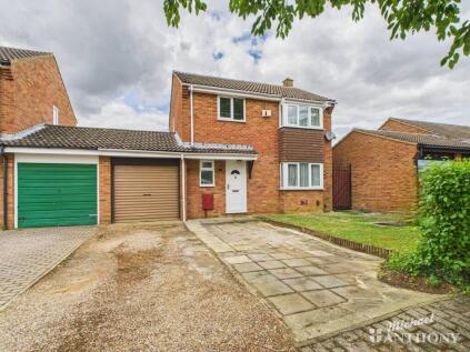 Edrich Avenue, Oldbrook, Milton Keynes, Buckinghamshire