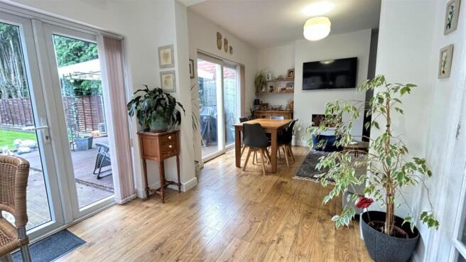 Open Plan Kitchen Dining Room
