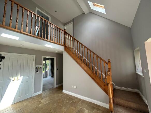 Stairs T202308221516.jpg