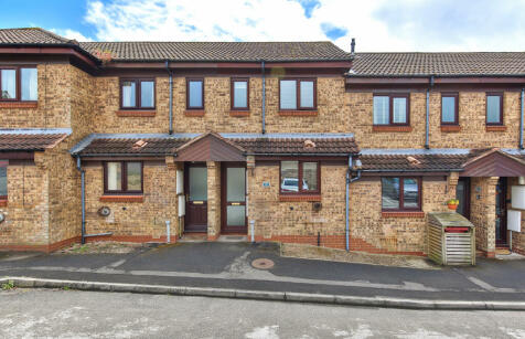 Dronfield - 2 bedroom town house for sale