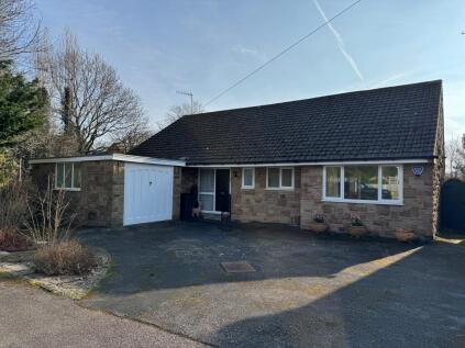 5 Cambrian Close, Chesterfield S40 4LA