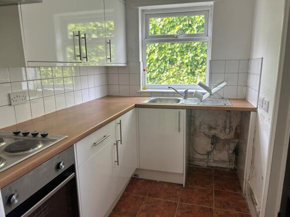 Kitchen T202505021302.jpg