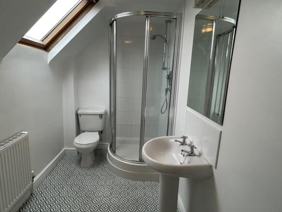 Bathroom T202403081635.jpg