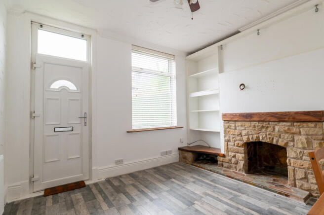 Lounge T202510131711.jpg