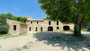 Photo of Provence-Alps-Cote d`Azur, Vaucluse, Robion