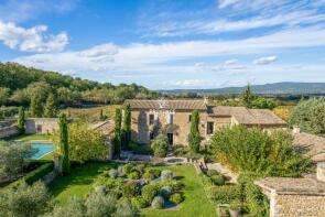 Photo of Provence-Alps-Cote d`Azur, Vaucluse, Oppede