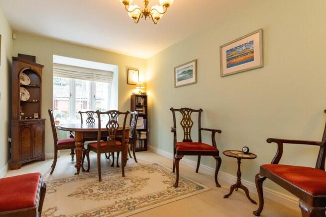 Office/Bedroom 4