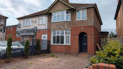 Cape Road, Warwick, Warwickshire, CV34