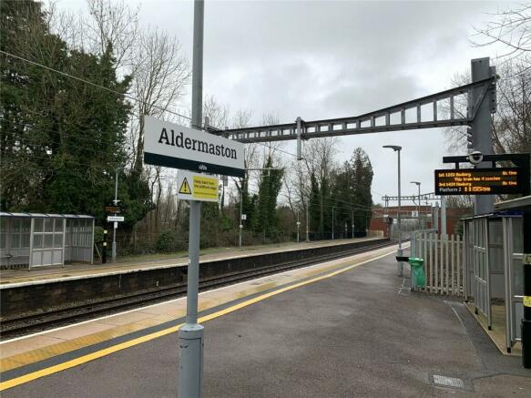 Aldermaston Station
