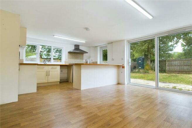 Kitchen/Dining Room