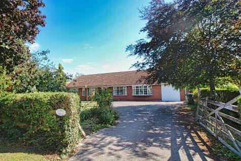 Low Holland Lane, Sturton-Le-Steeple, DN22