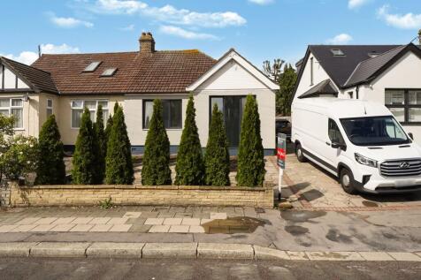 Aldborough Road South, Ilford, IG3