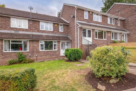 Oaklands Crescent, Lindley, Huddersfield, HD3 3WE