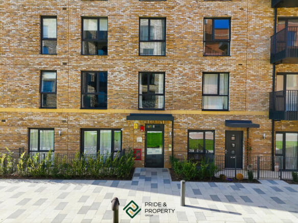 Prime second floor apartment set within stunning