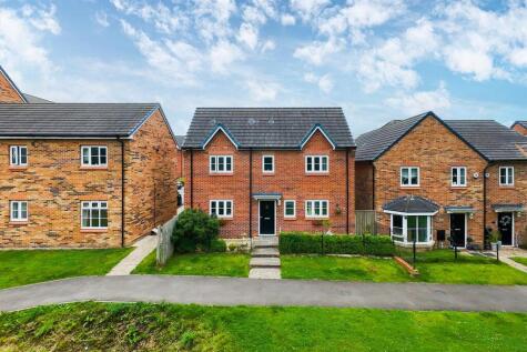 Shaftsbury Close, St. Georges Wood, Morpeth, NE61
