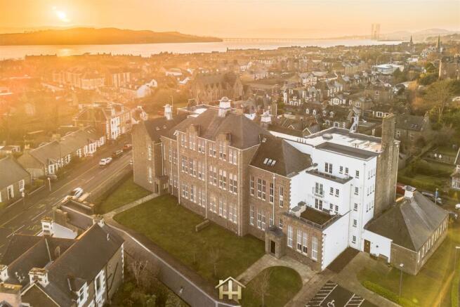 WHINNY BRAE DRONE 161225 EDIT (5 of 6).jpg