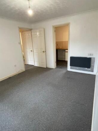 Living room main.jpeg