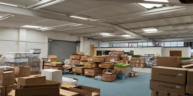 2 Robert Way Wickford.png