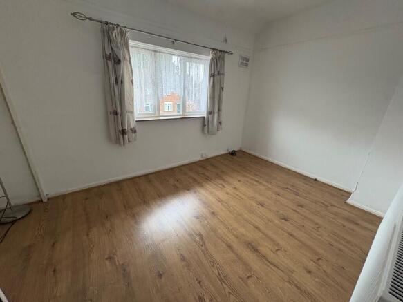 media-17582278019...