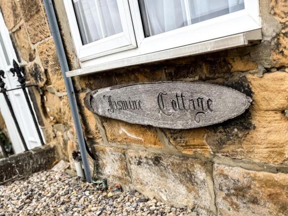 High Street Brotton EweMove-12