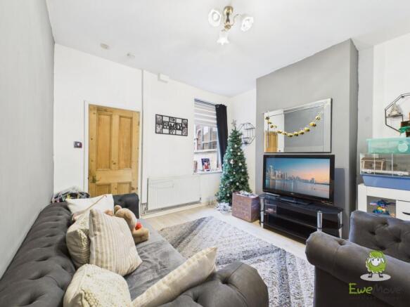 Living Room - Ewemove Whitchurch Nantwich Charlot