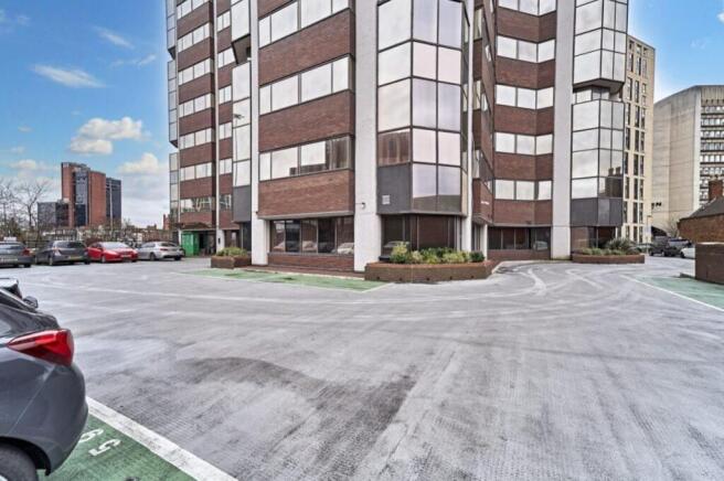 35 Hagley Rd Car Parking Space 1