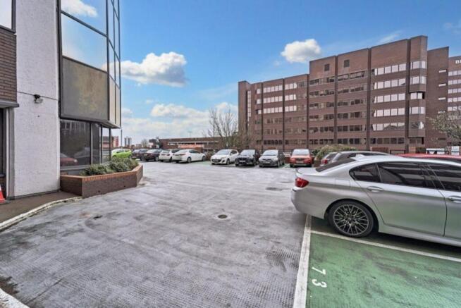 35 Hagley Rd Car Parking Space 2
