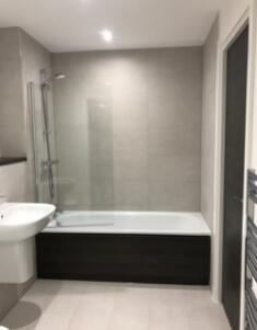 511 B Downtown - Bathroom